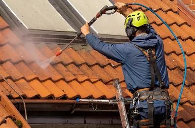 Démoussage et hydrofuge de toiture à Ault